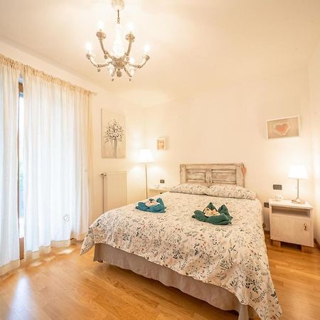 Dolce Casa Riva Apartment ภายนอก รูปภาพ