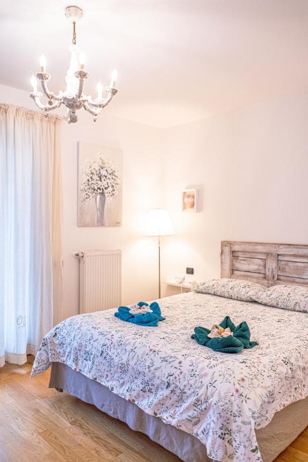 Dolce Casa Riva Apartment ภายนอก รูปภาพ