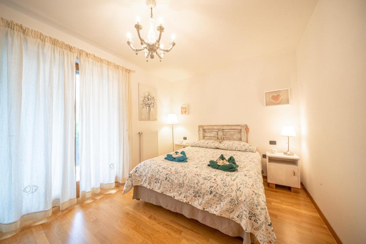 Dolce Casa Riva Apartment ภายนอก รูปภาพ